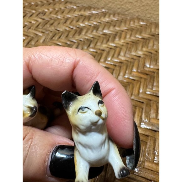 Vintage Ceramic Miniture Calico Cat Figurines Set Of 2 1 1/2" Tall - Picture 8 of 9